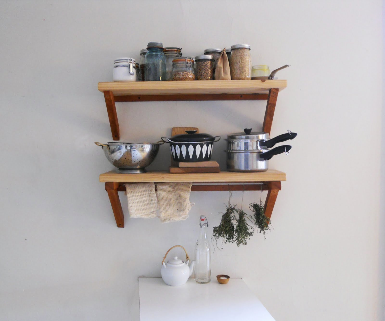 Small Kitchen Shelf Ideas
 Small kitchen shelves ideas