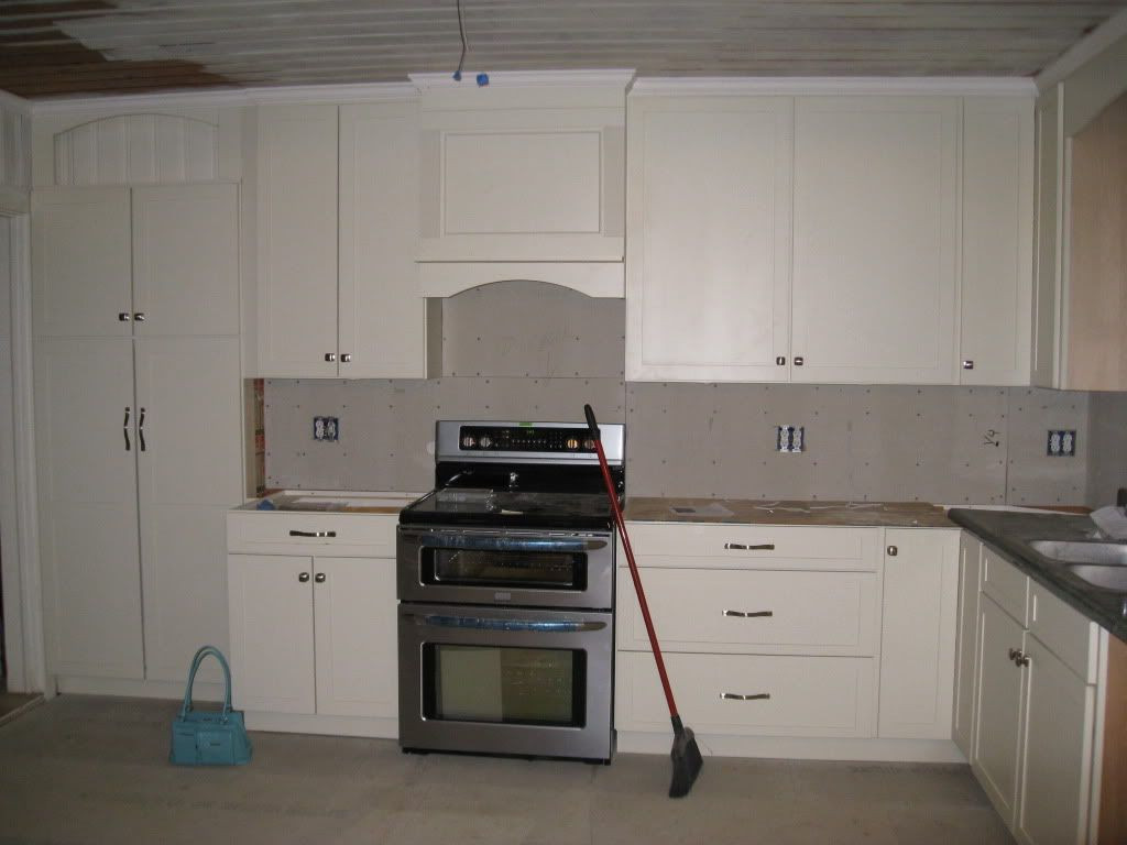 42 Inch Tall Kitchen Cabinets
 Lately 36 Inch Cabinets 8 Foot Ceiling Crown Molding