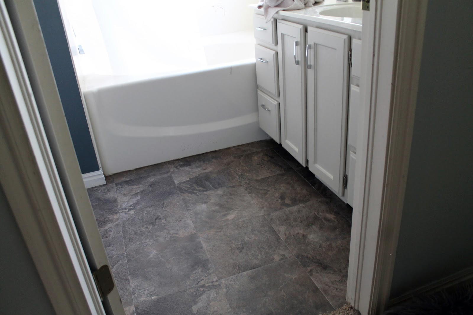 Adhesive Bathroom Floor Tiles
 31 great ideas and pictures of self adhesive vinyl floor
