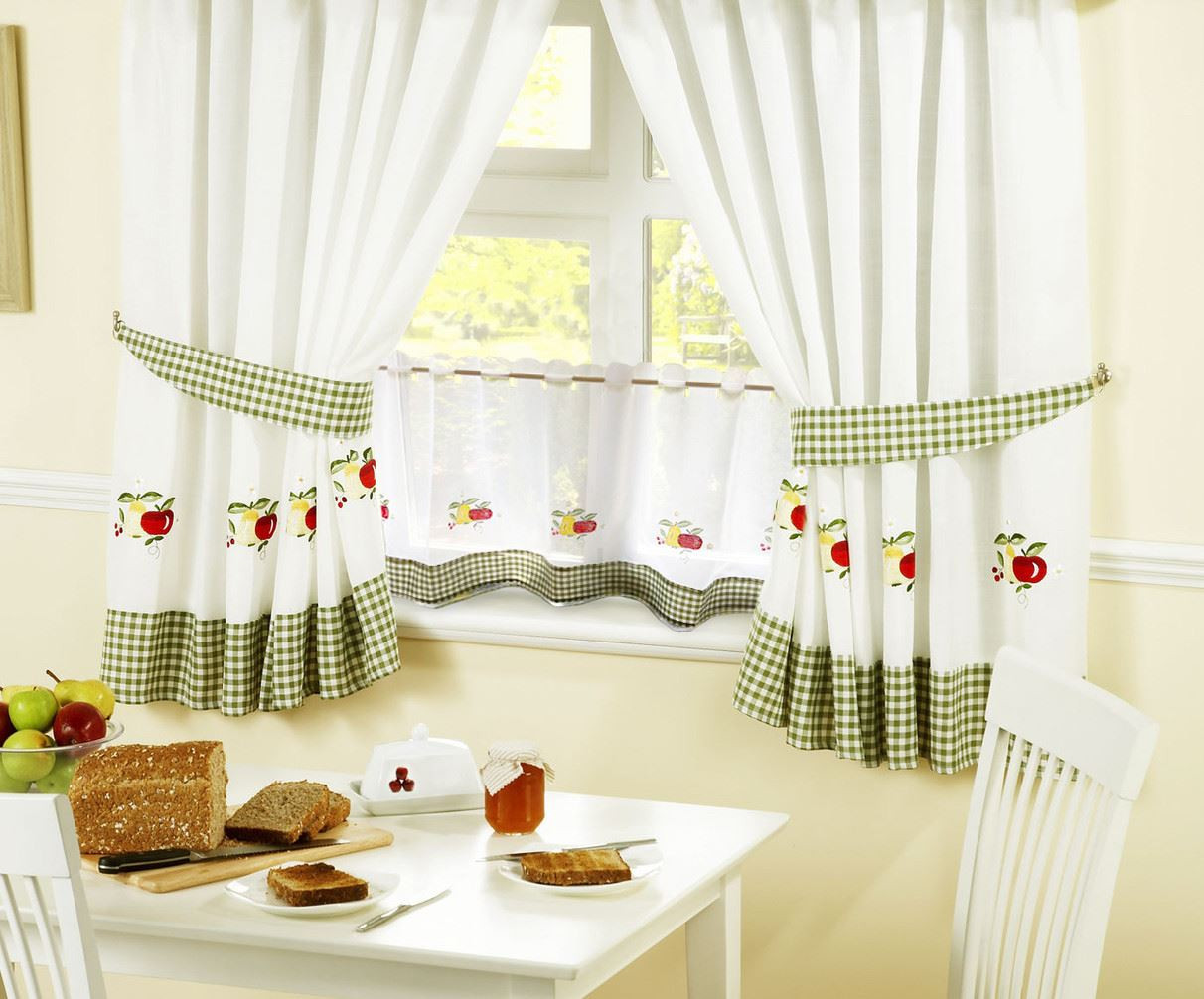 Apple Curtains For Kitchen
 APPLES & PEARS GINGHAM KITCHEN CURTAINS & 24” CAFE PANEL