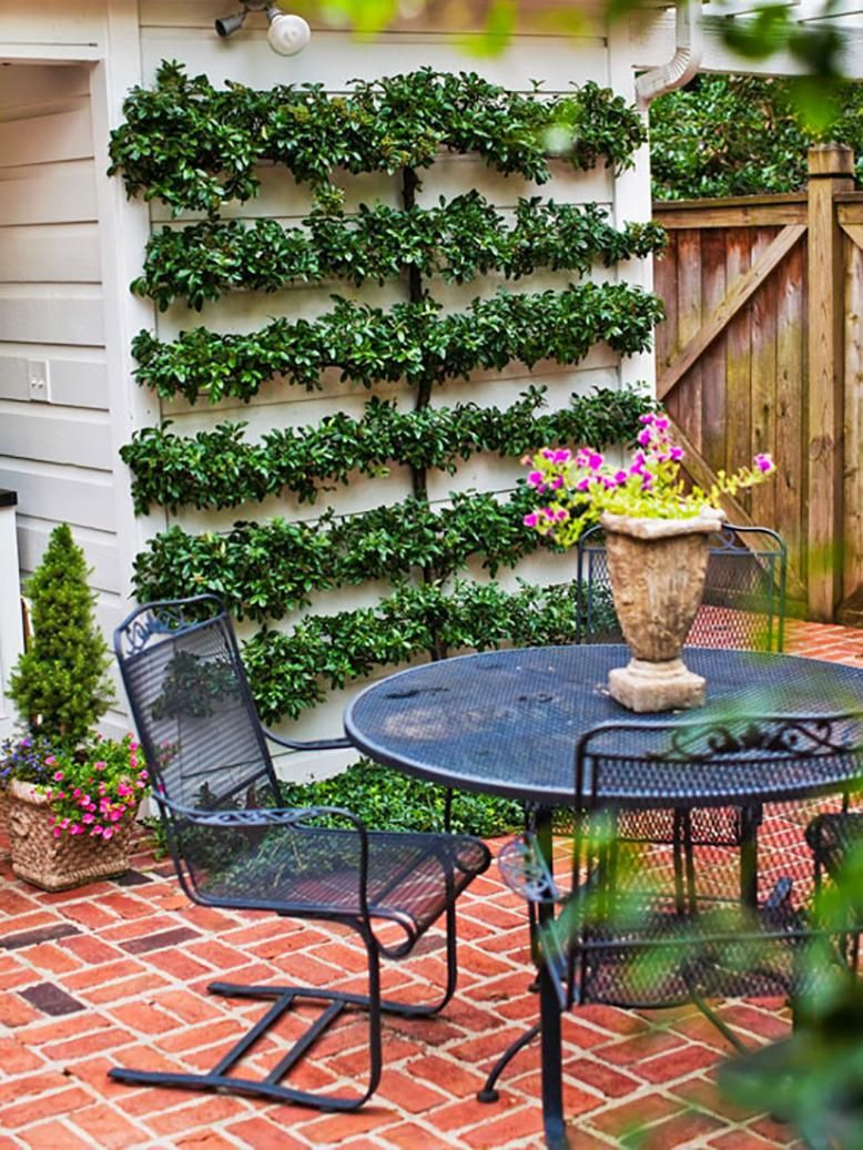 Back Patio Landscaping Ideas
 Small Backyard Landscaping Ideas