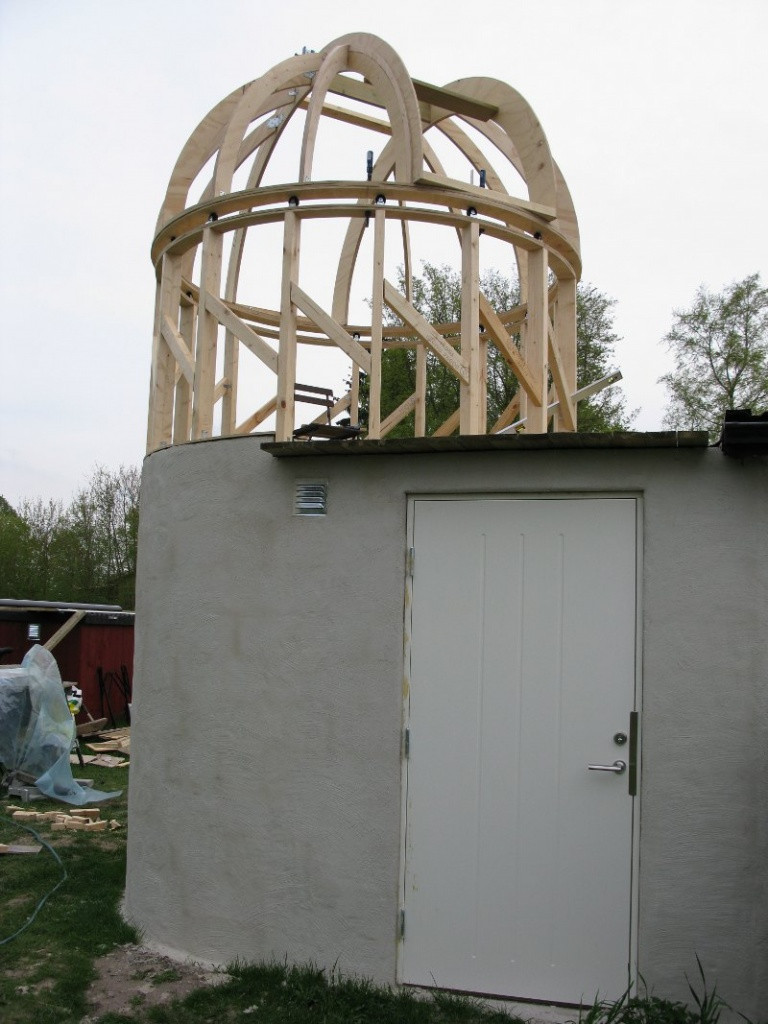 Backyard Observatory Dome
 Building observatory with dome in southern Sweden DIY