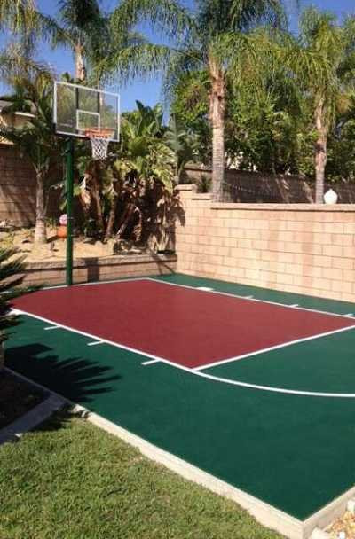 Basketball Court In Backyard
 27 Outdoor Home Basketball Court Ideas