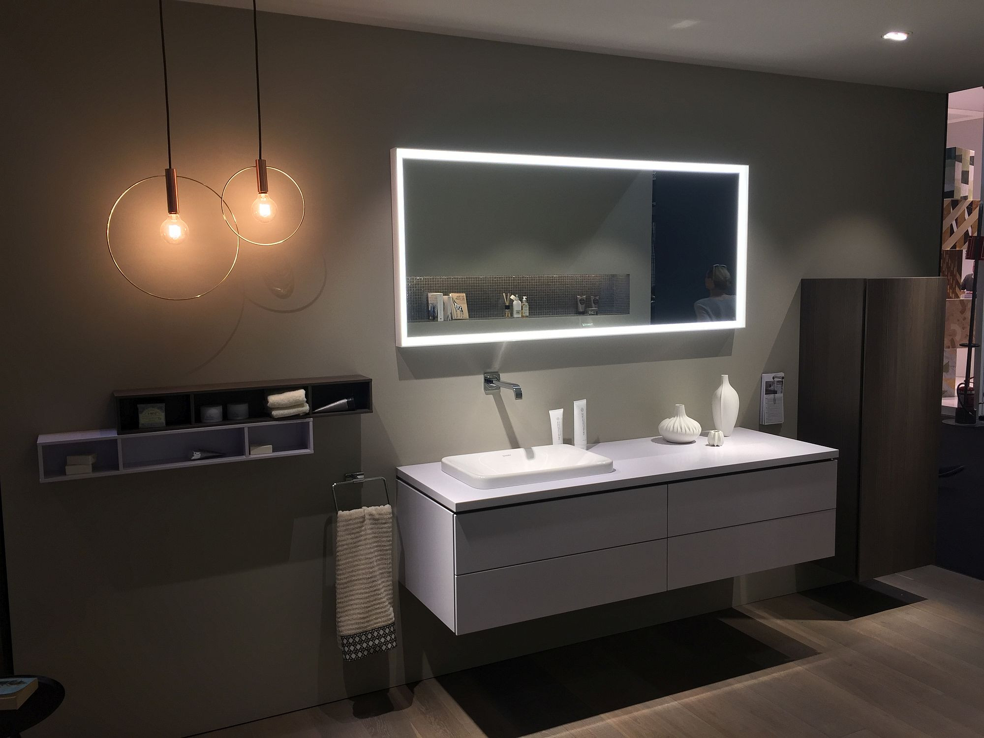 Bathroom Led Lighting
 Reflection of Style 20 Dashing Mirrors to plete Your