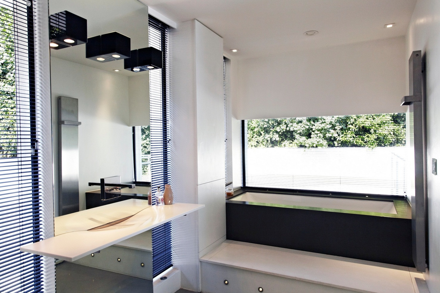 Bathroom Mirror Size
 wall size bathroom mirror Interior Design Ideas