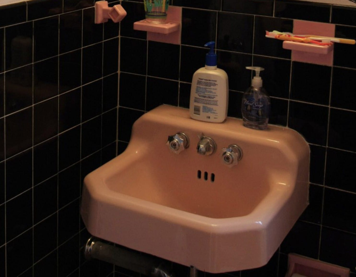 Bathroom Sink Clog
 How to clear a clogged bath sink drain The Washington Post