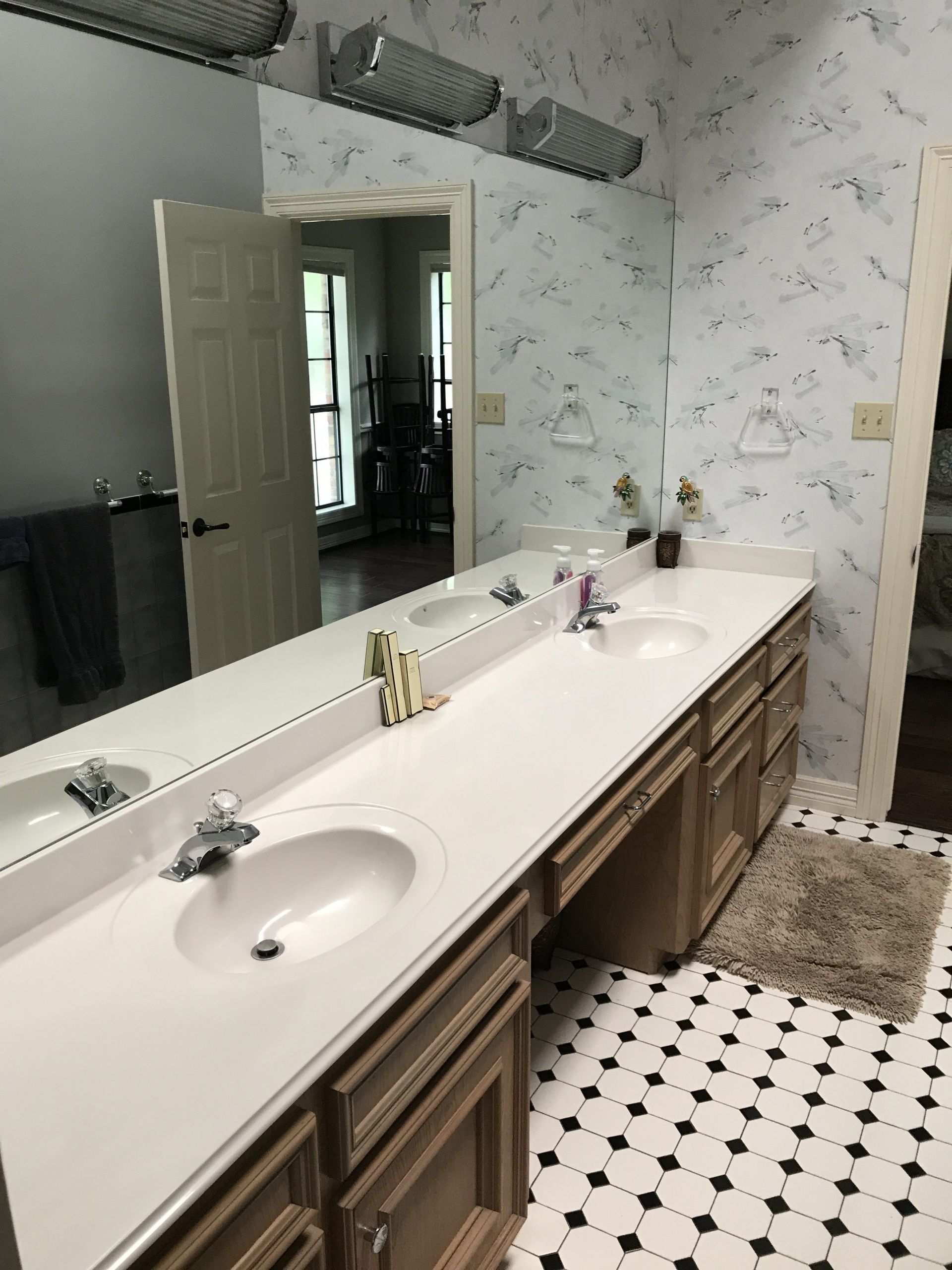 Bathroom Tile Restoration
 BEFORE photos of bathroom remodel with restoration
