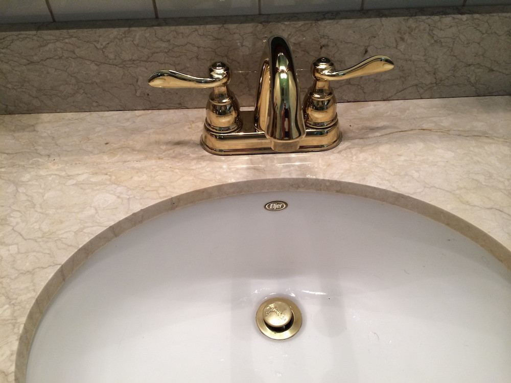 Bathroom Tub Faucet Leaking
 How to Fix a Leaking Bathroom Faucet Quit that Drip