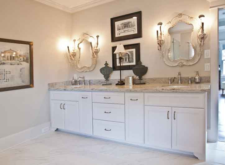 Bathroom Vanity With Power Outlets
