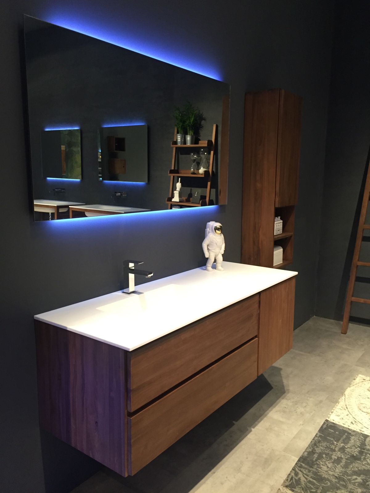 Bathroom Vanity Wood
 Stylish Ways To Decorate With Modern Bathroom Vanities