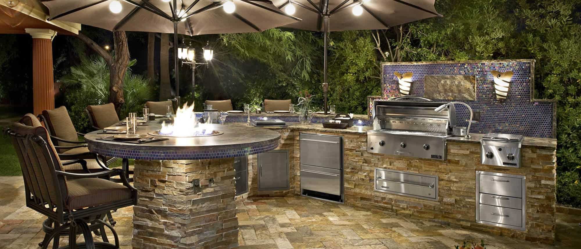 Bbq Outdoor Kitchen
 Top BBQs & Grill Buying Guide — Gentleman s Gazette