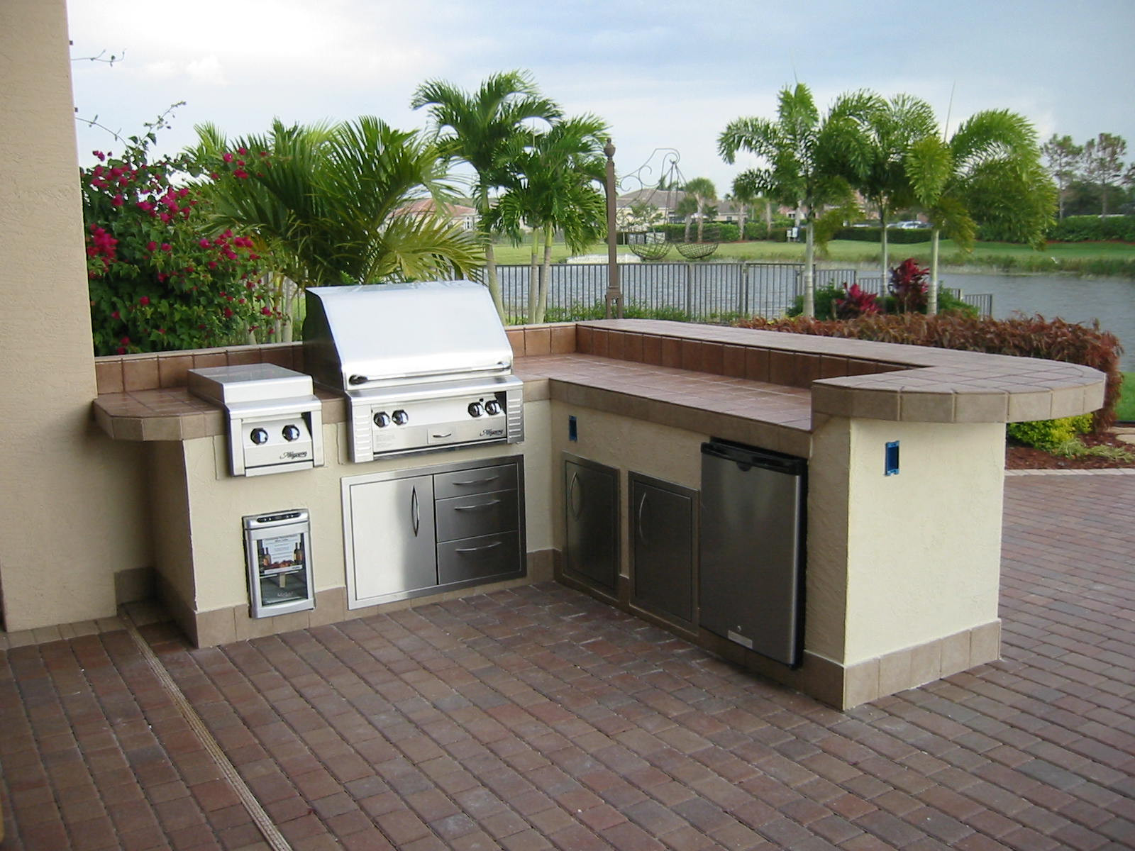 Bbq Outdoor Kitchen
 35 Ideas about Prefab Outdoor Kitchen Kits TheyDesign