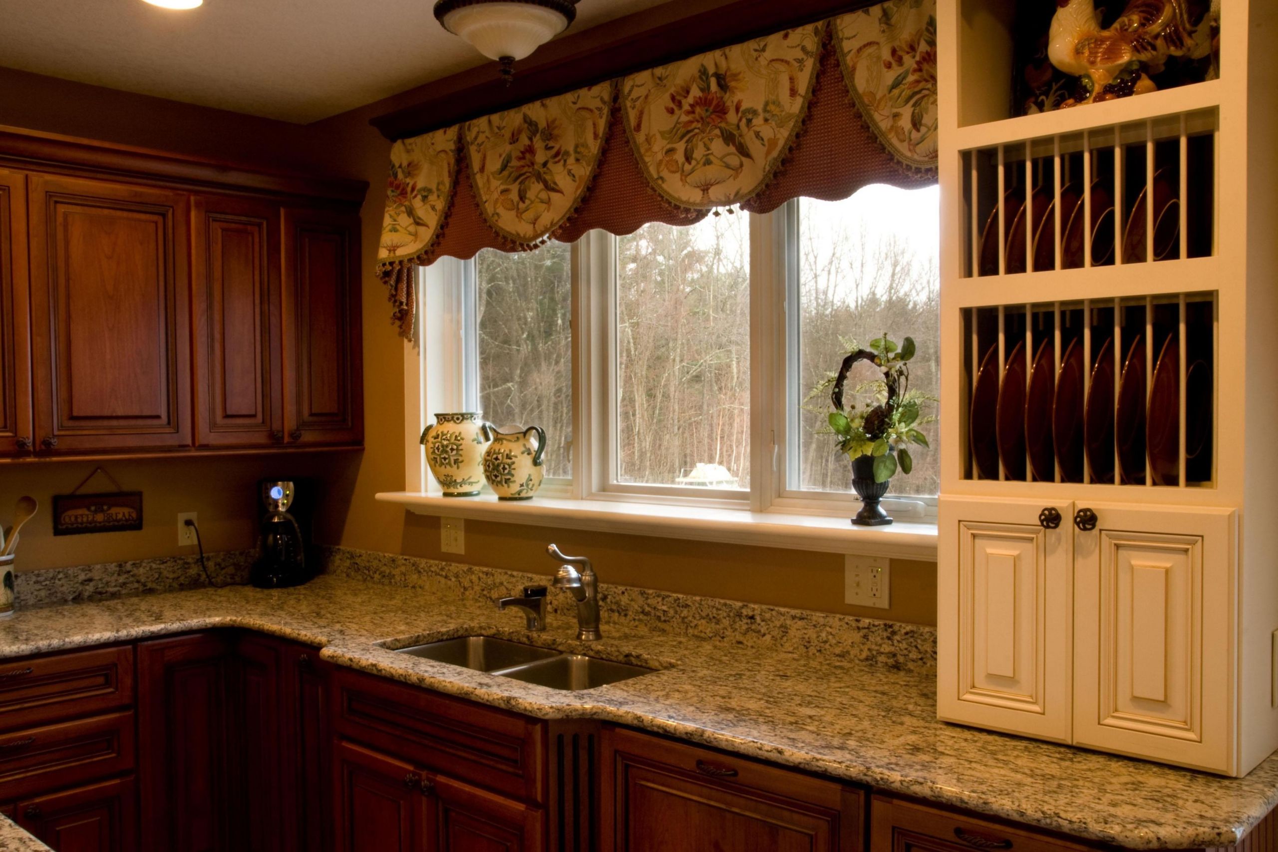 Beautiful Kitchen Curtains
 Window Treatments For Kitchen Ideas
