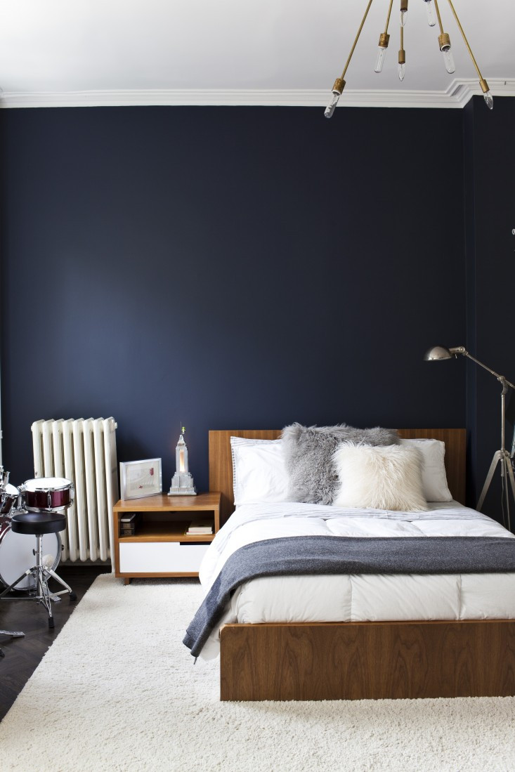 Bedroom Blue Walls
 Essential Colour Navy Blue Decorating Tips and Tricks