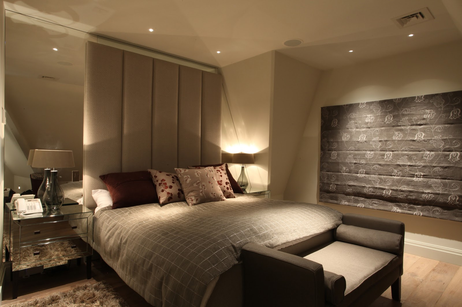 Bedroom Lighting Design
 Foundation Dezin & Decor Classy Modern Master Bedroom