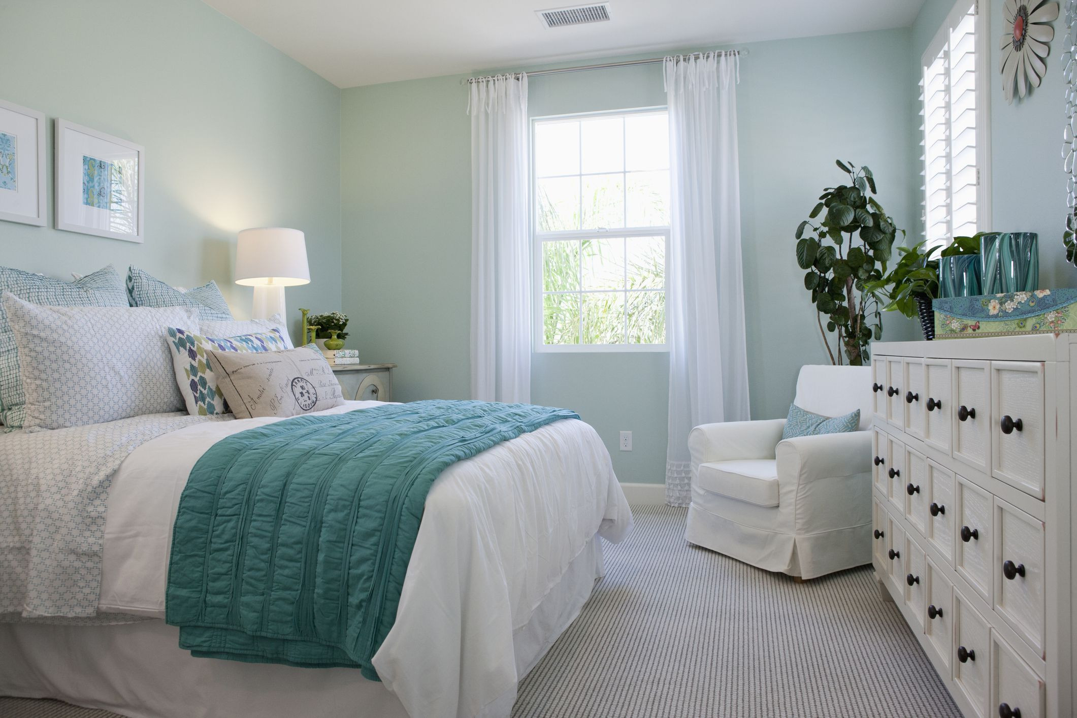 Bedroom Paint Colors
 How to Choose the Right Paint Colors for Your Bedroom