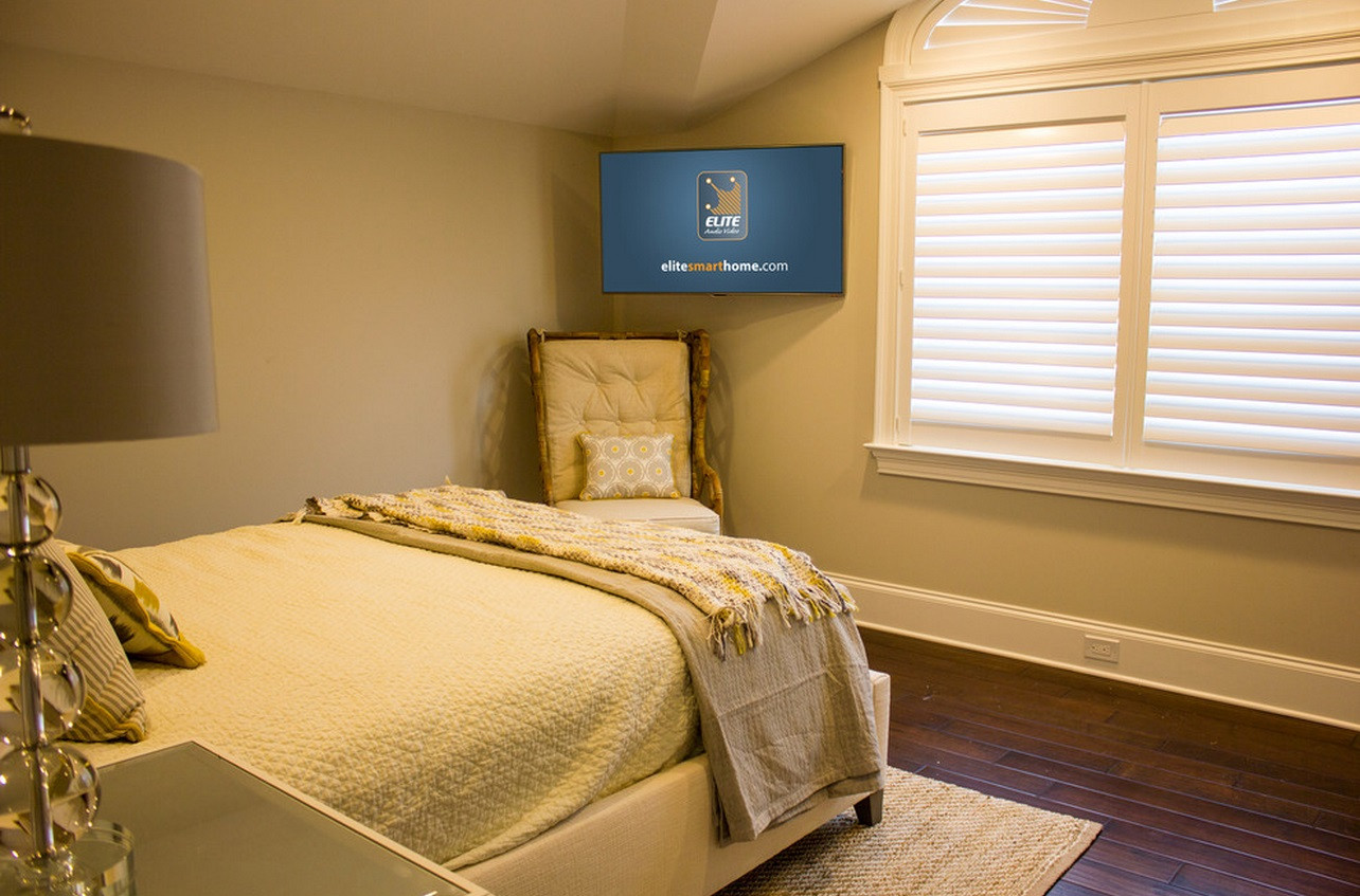 Bedroom Tv Wall Mount
 When And How To Place Your TV In The Corner A Room