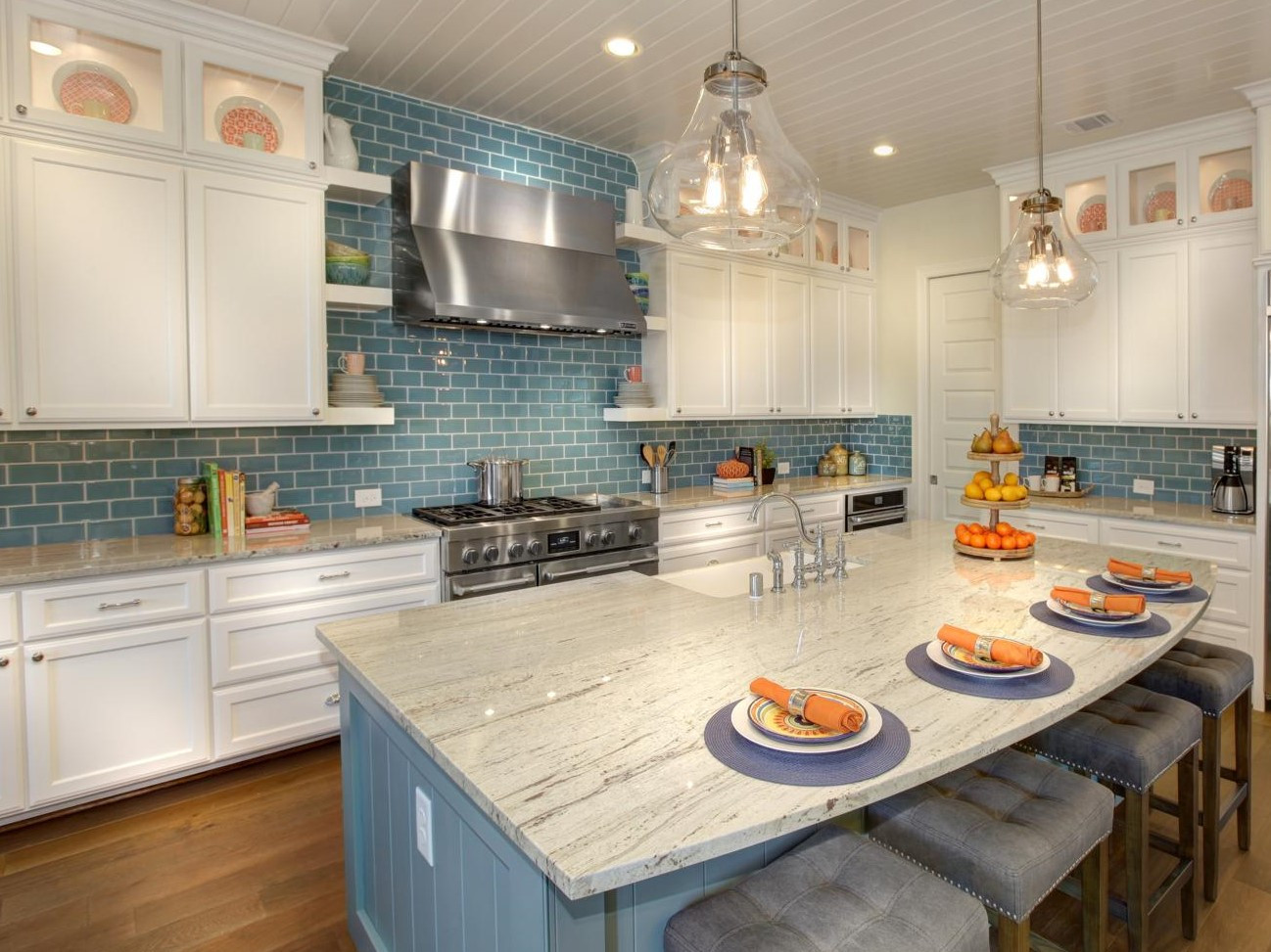 Blue And White Kitchen Tiles
 White kitchen cabinets with blue subway tile backsplash