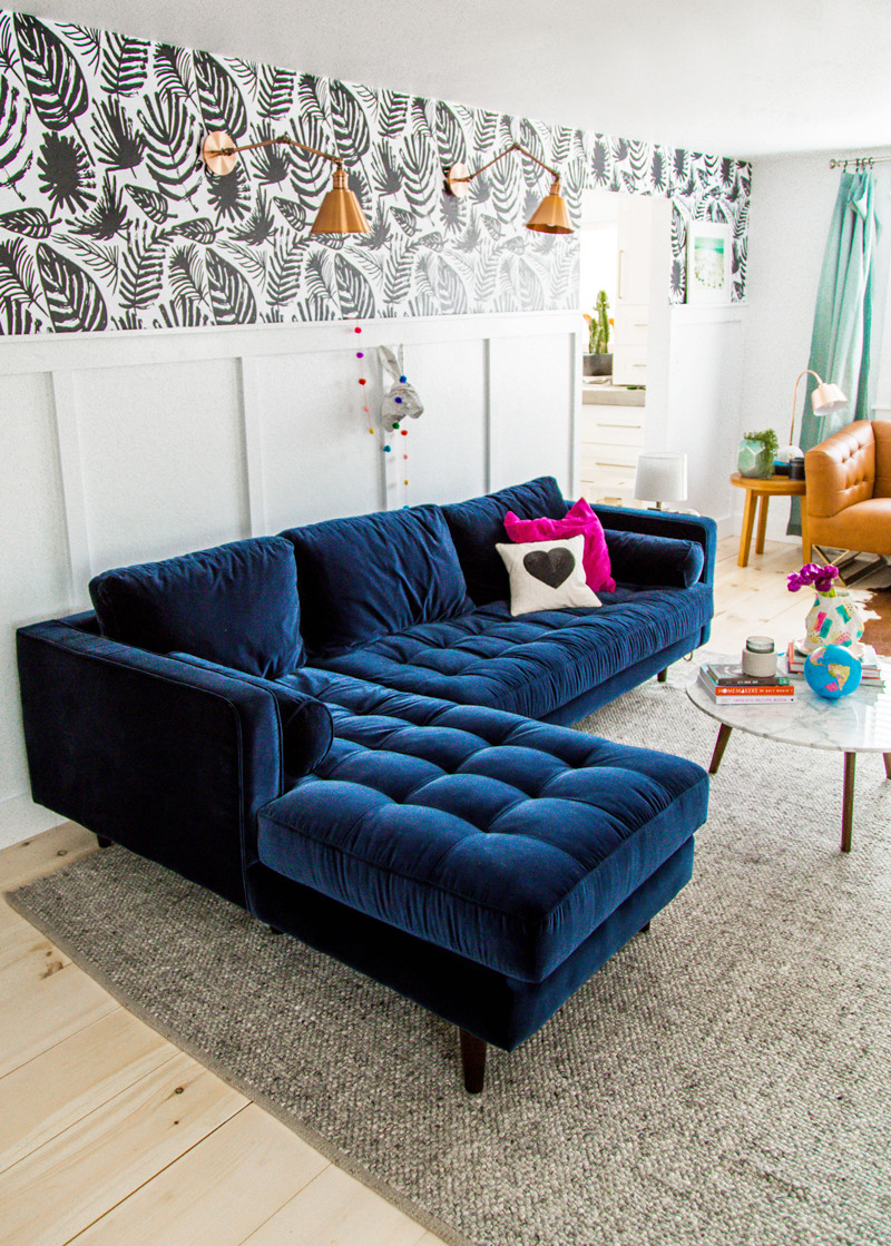 Blue Living Room Chairs
 25 Stunning Living Rooms with Blue Velvet Sofas