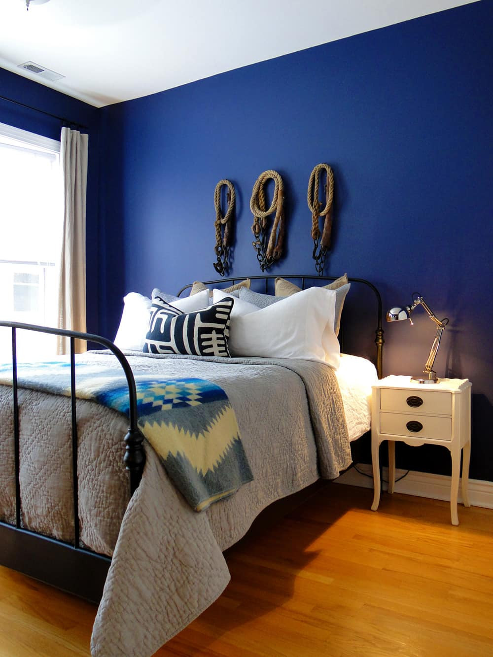 Blue Paint Color For Bedroom
 20 Bold & Beautiful Blue Wall Paint Colors