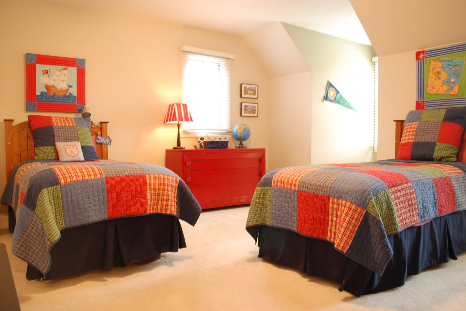 Boys Twin Bedroom
 Twin Beds for Boys IKEA – HomesFeed
