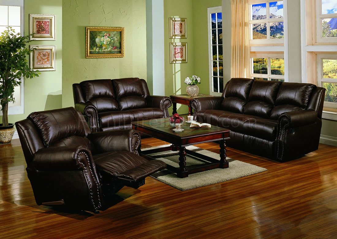 Brown Furniture Living Room Ideas
 Dark Chocolate Brown Bonded Leather Living Room w Recliners