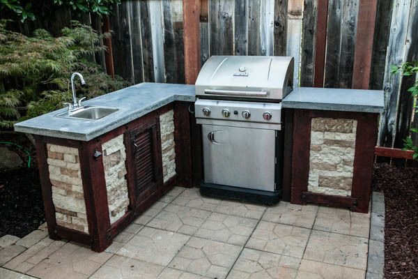 Build Your Own Outdoor Kitchens
 How to Build Your Own Outdoor Kitchen For a Fraction of