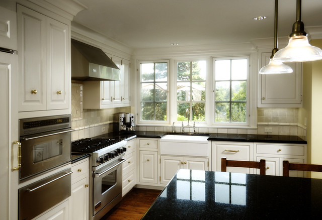 Cape Cod Kitchen Remodel
 Cape Cod Remodel Traditional Kitchen Seattle by