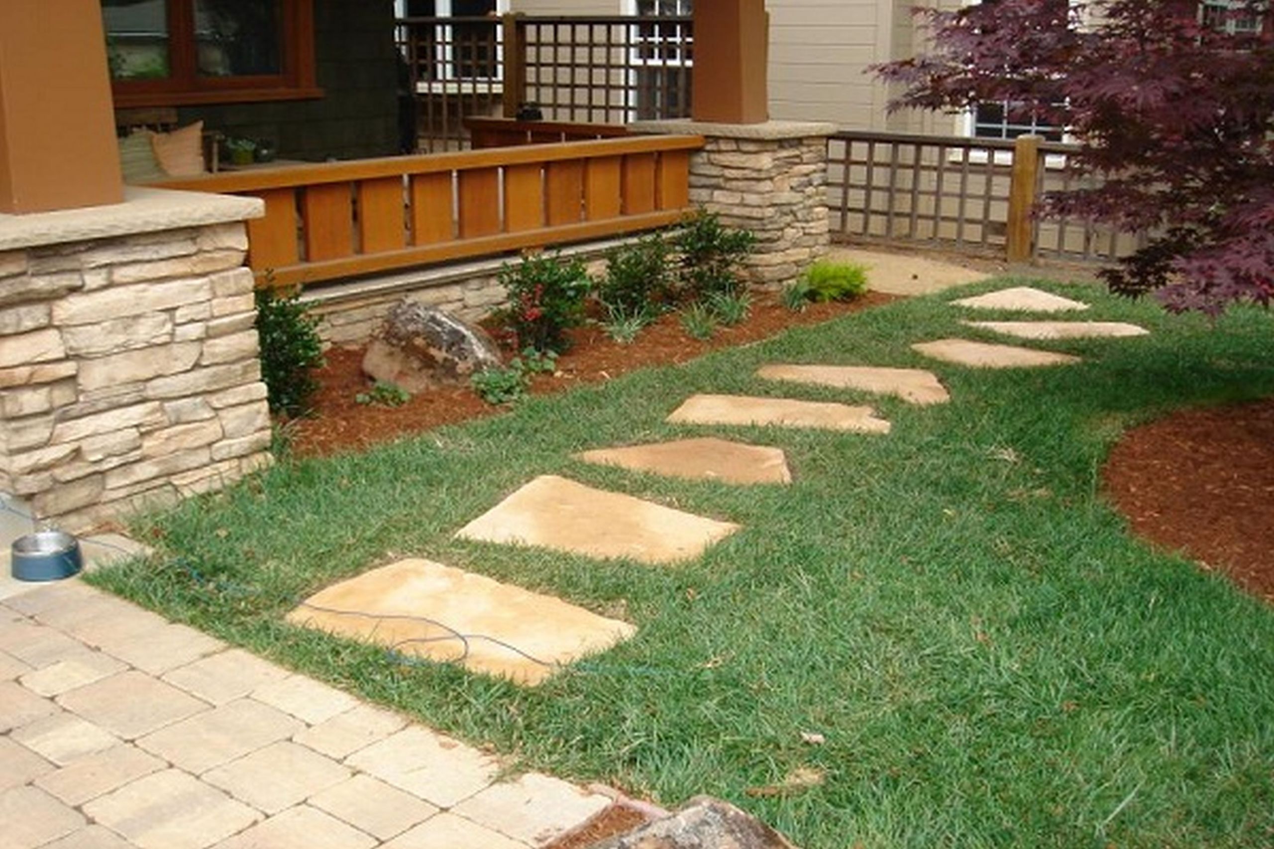 Cheap Backyard Landscaping Ideas
 13 Some of the Coolest Concepts of How to Makeover