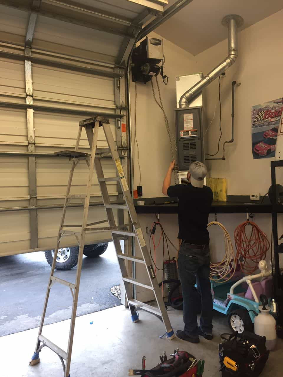 Commercial Garage Door Repair
 mercial Garage Door Repair In Sumner WA By Elite Tech