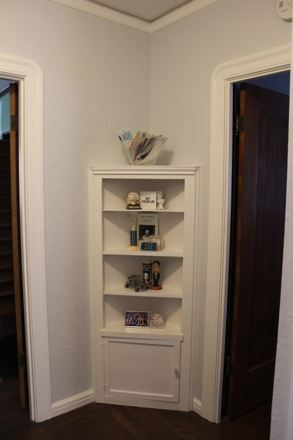 Corner Storage Cabinet For Bedroom
 25 Corner Cabinet Ideas For Your Home