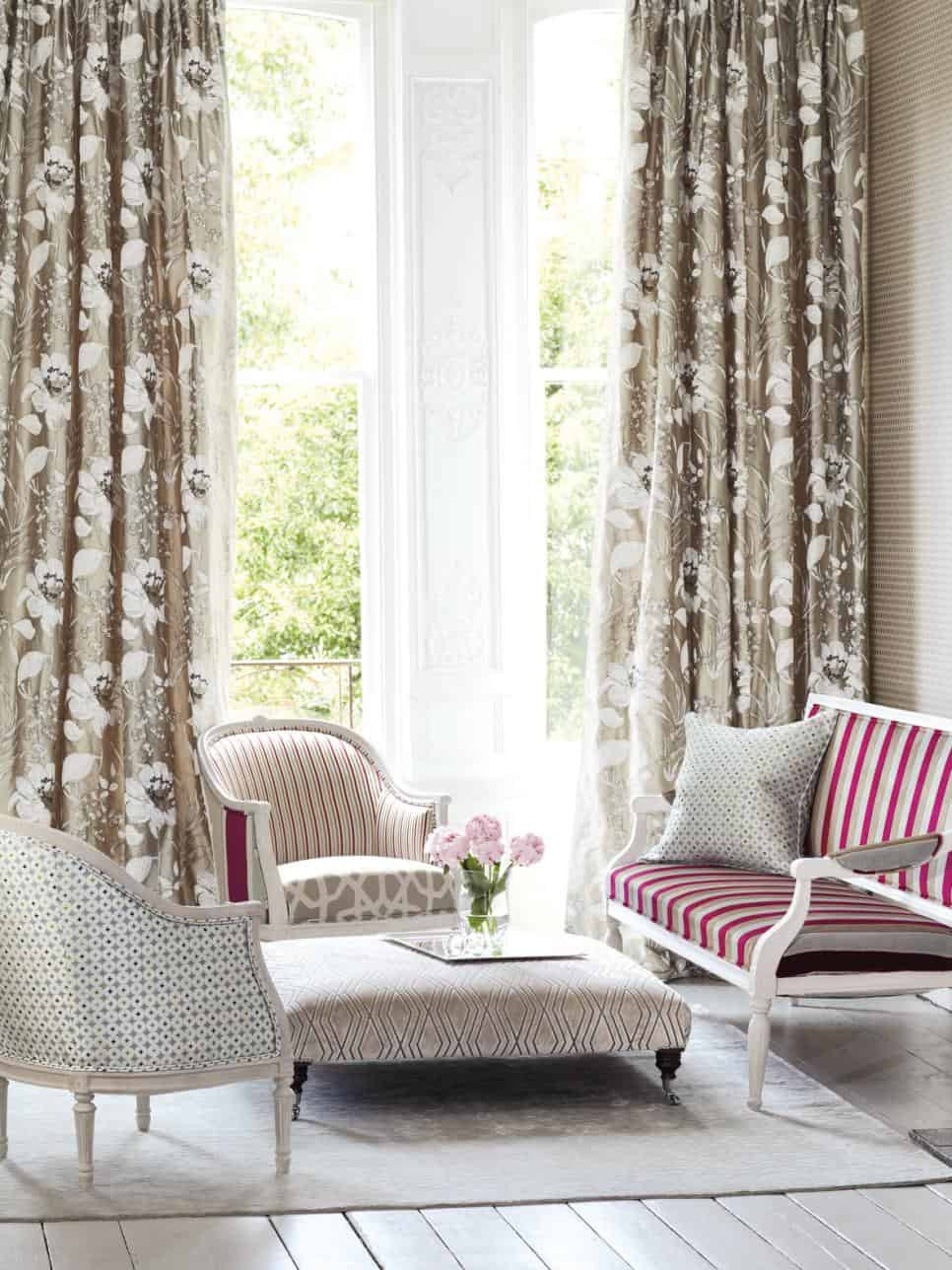 Curtains For The Living Room
 Trendy Ideas for Small Living Room Space