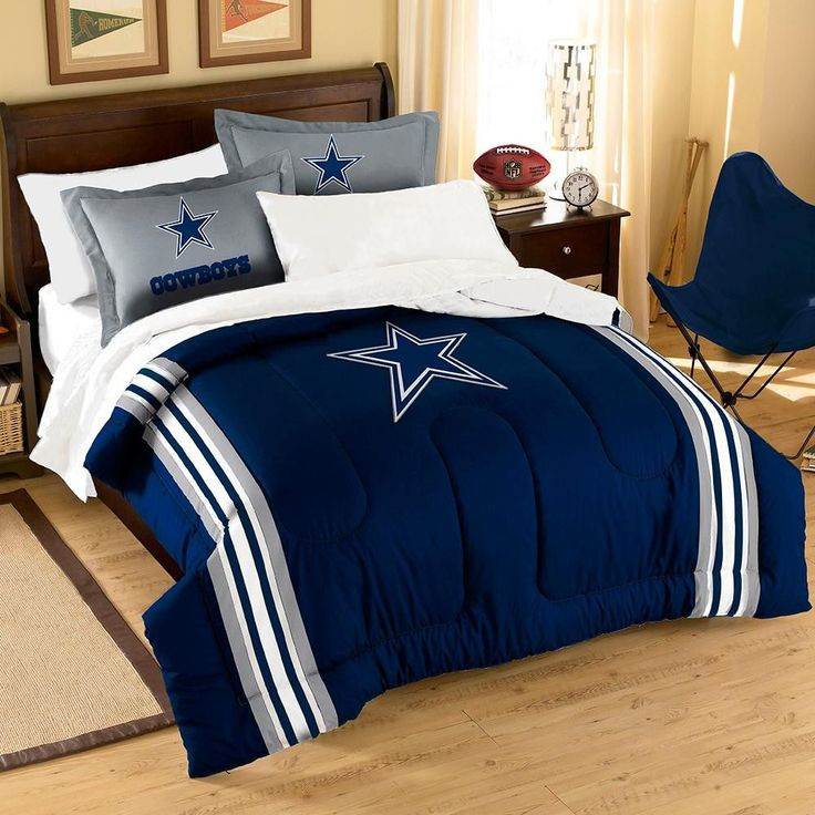 Dallas Cowboys Bedroom
 1000 images about Dallas Cowboys Rooms & wo Man Caves on