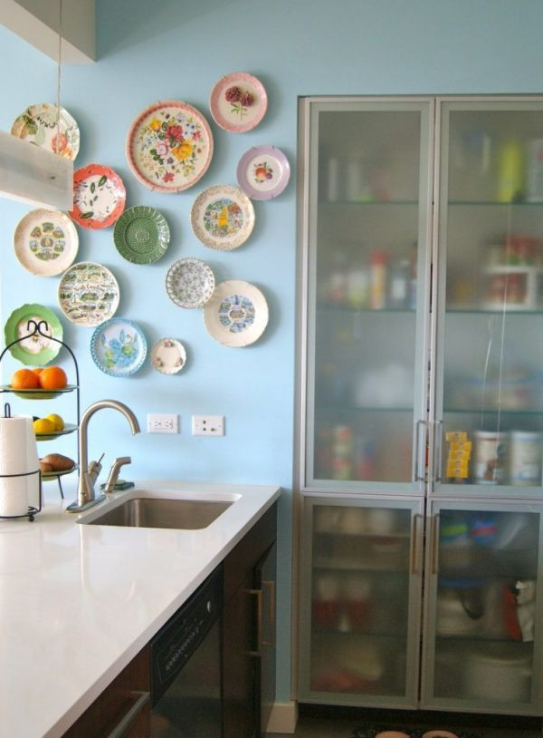 Decorative Plates For Kitchen Wall
 24 Inspirational ideas with plates on wall Little Piece