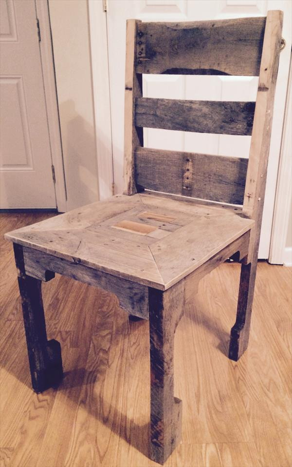 DIY Dining Room Chair Plans
 DIY Pallet Dining Chair