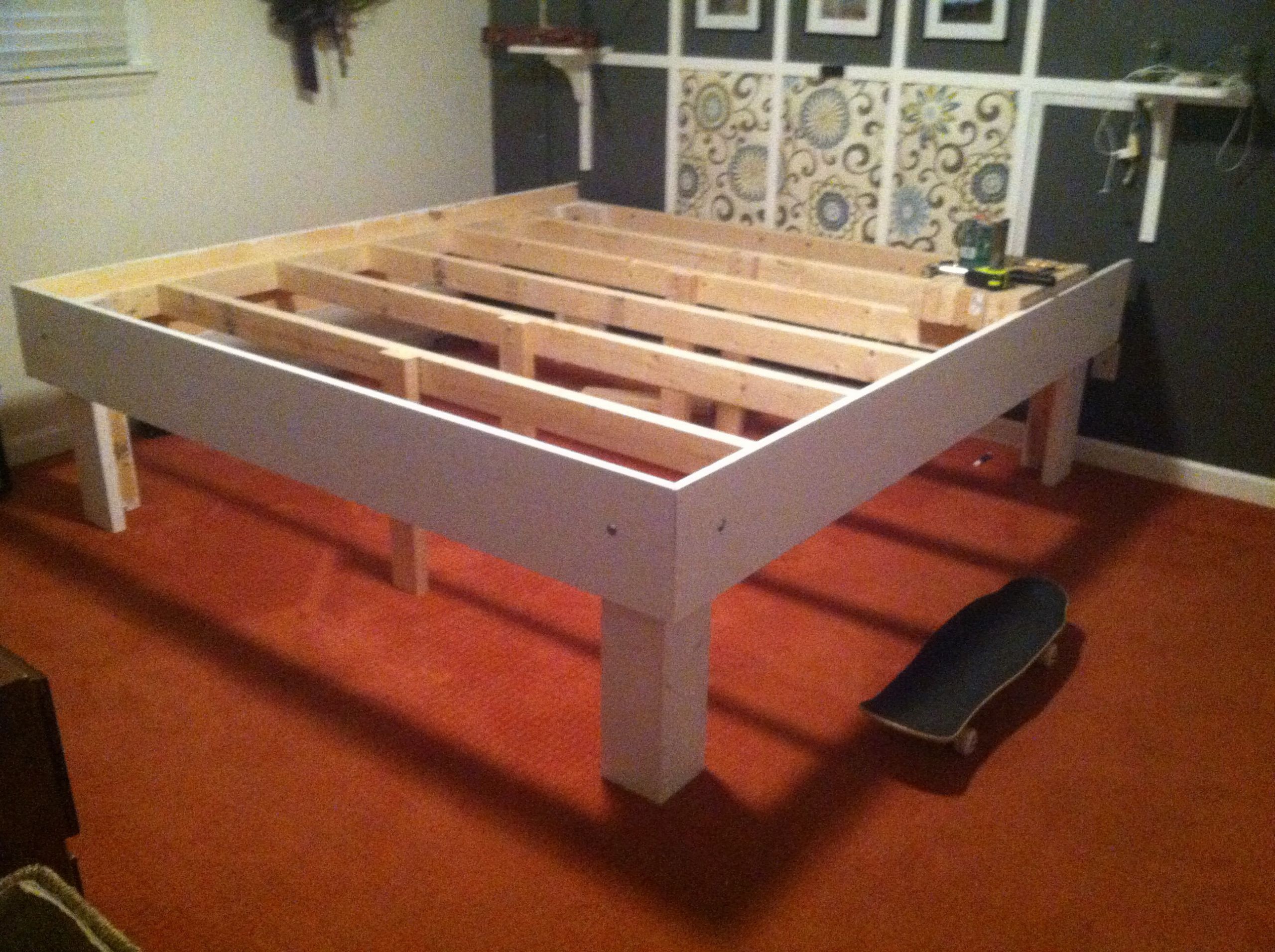 DIY King Size Bed Frame Plans
 DIY easy king size platform bed with 17" of storage space