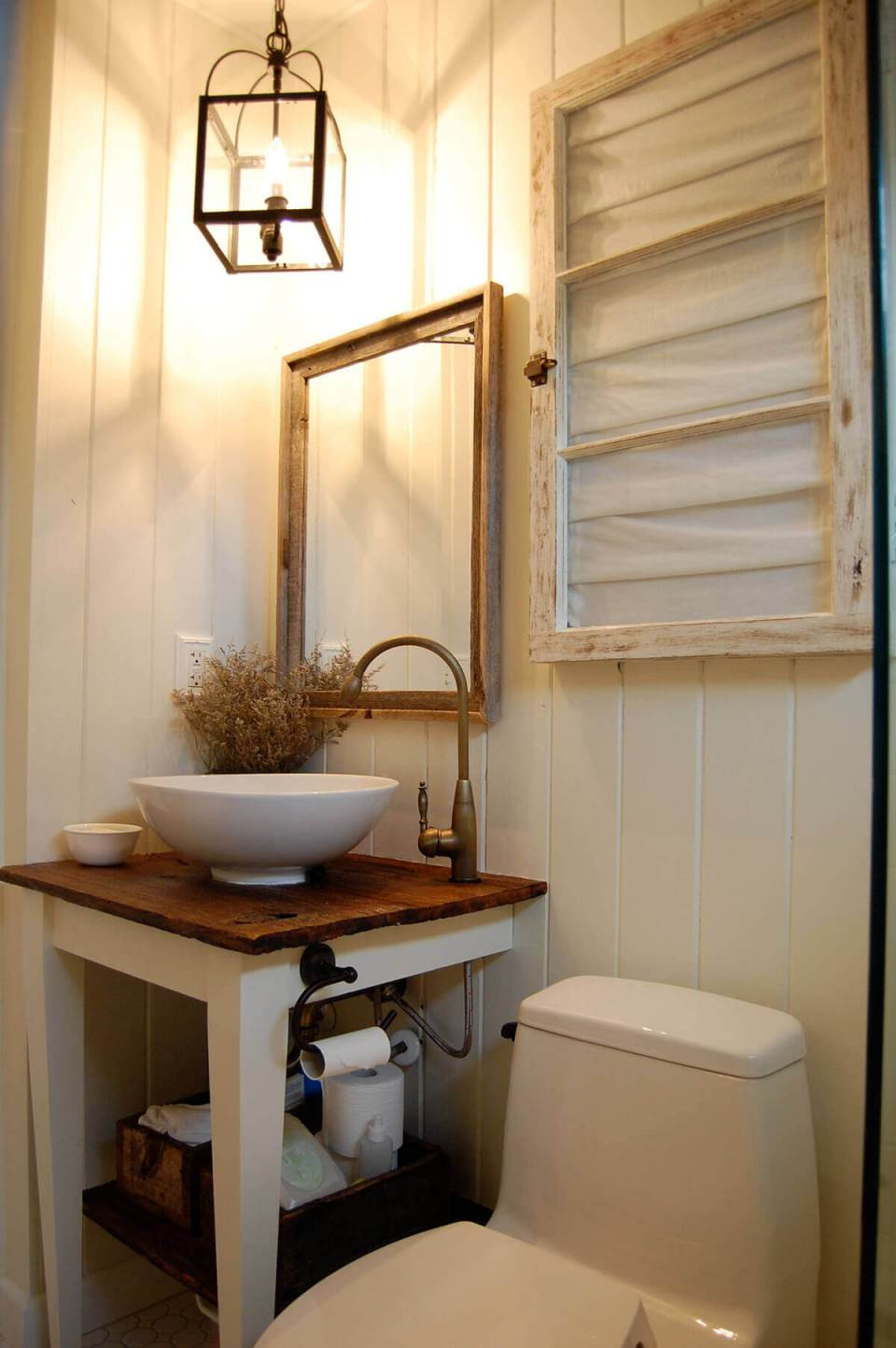 Diy Rustic Bathroom Vanity
 31 Impressive DIY Rustic Farmhouse Bathroom Vanity Ideas