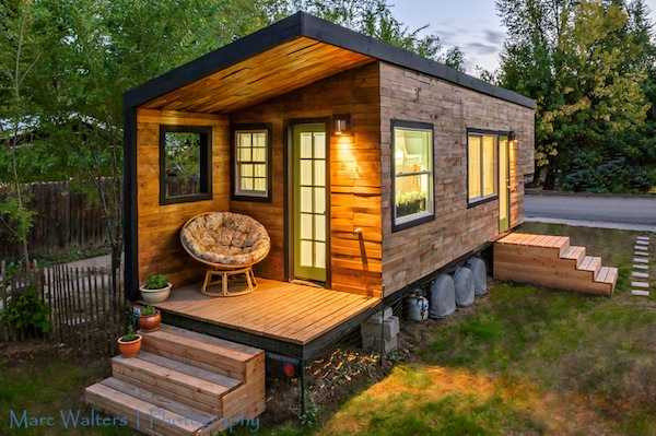 DIY Small House Plans
 Woman Builds her own DIY 196 Sq Ft Micro Home for $11k