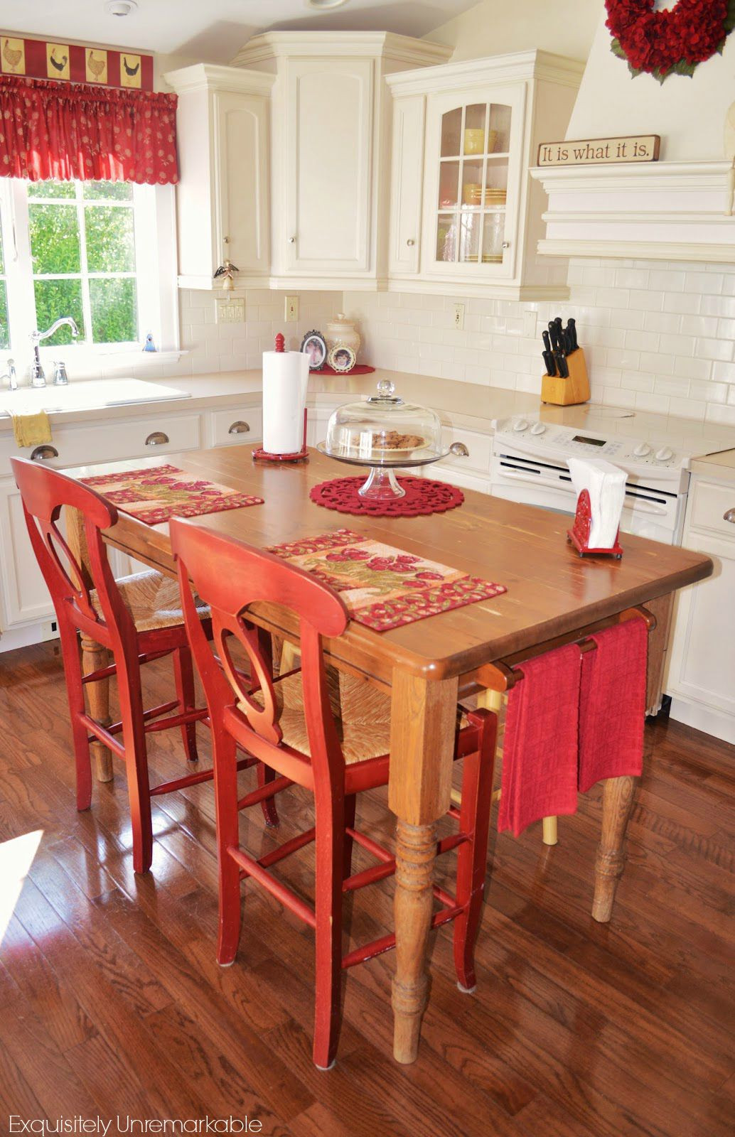 Diy Small Kitchen Table
 Turn Your Kitchen Table Into A Farmhouse Island