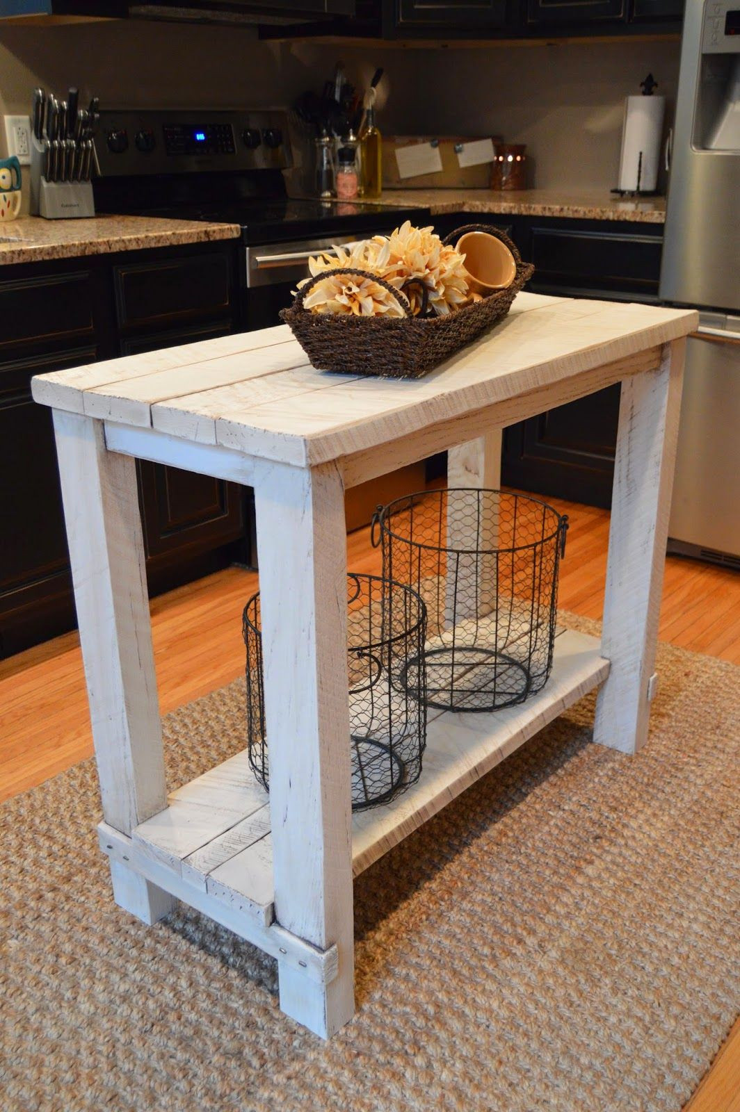 Diy Small Kitchen Table
 15 Gorgeous DIY Kitchen Islands For Every Bud