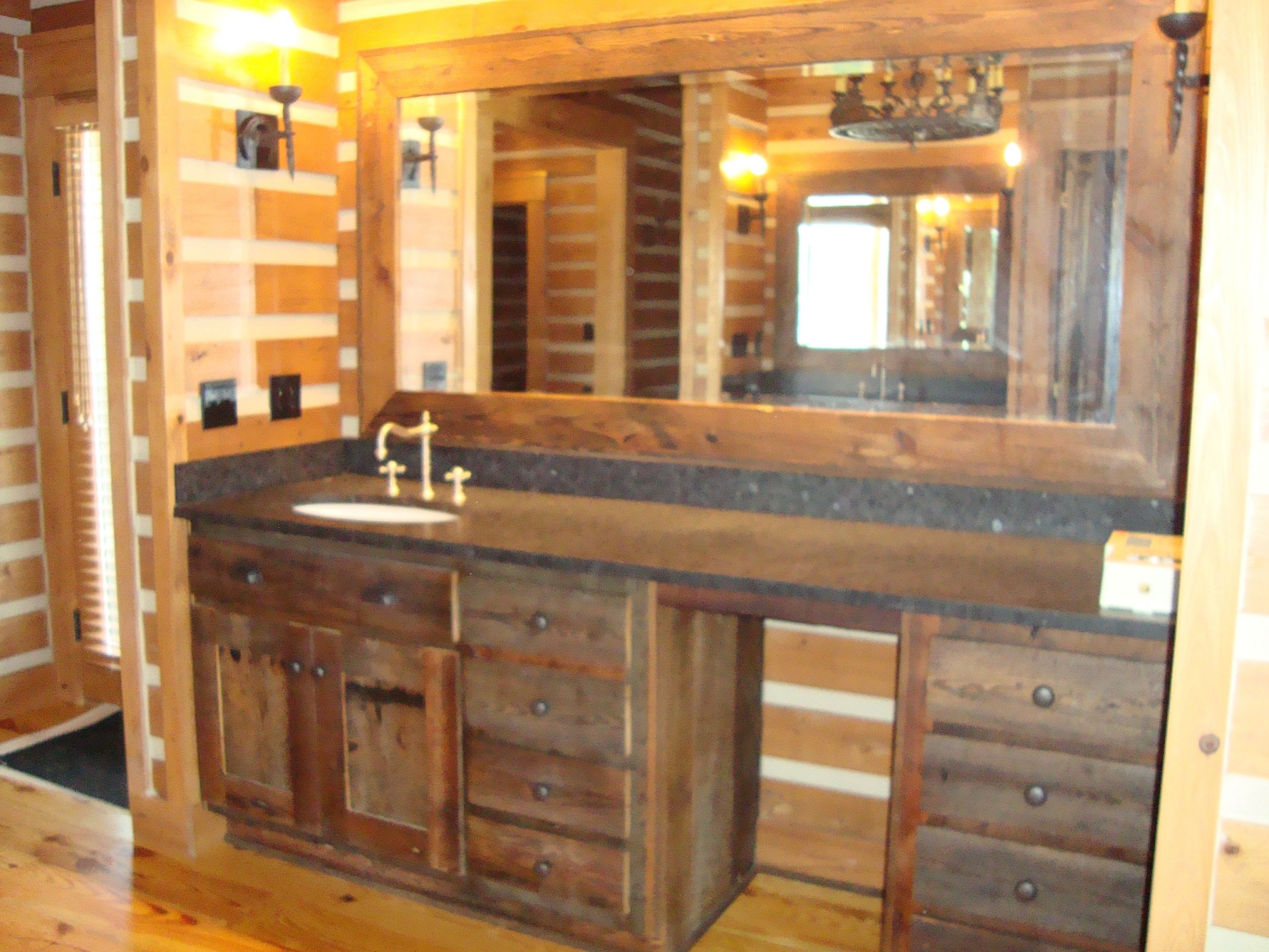 DIY Wood Plank Countertops
 20 Ideas for Installing a Wooden Countertop at Your Home