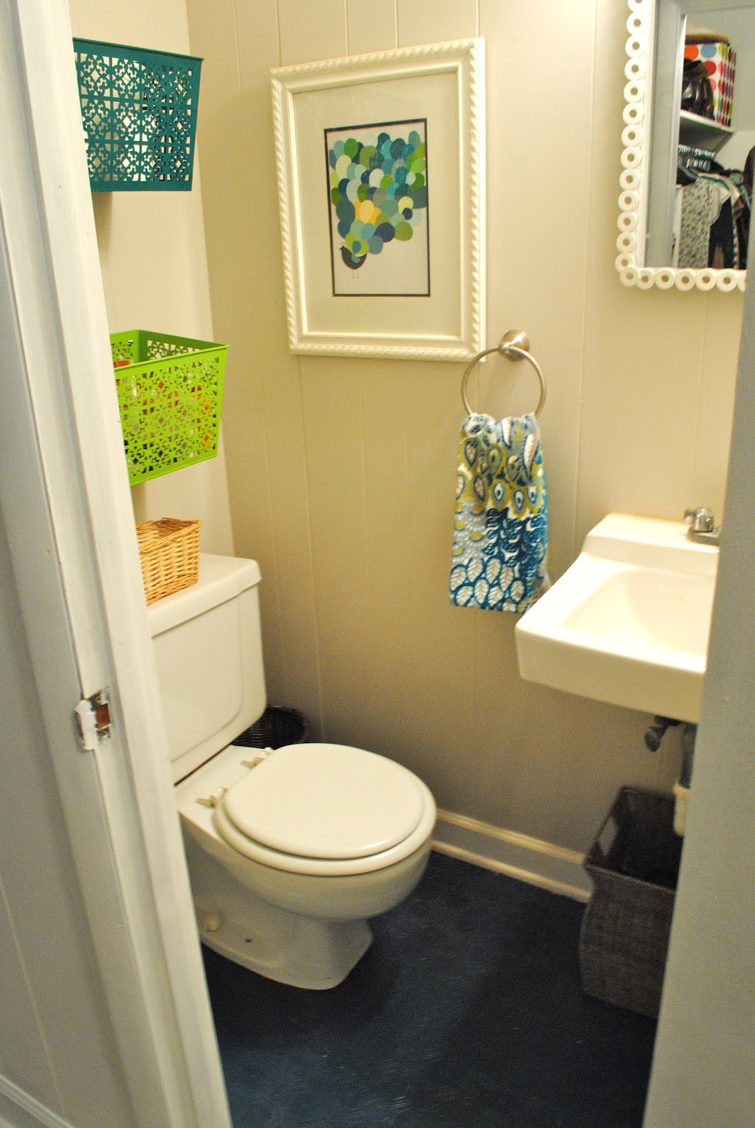 Easy Bathroom Remodel
 The Remodeled Life Sprucing Up the Bathroom