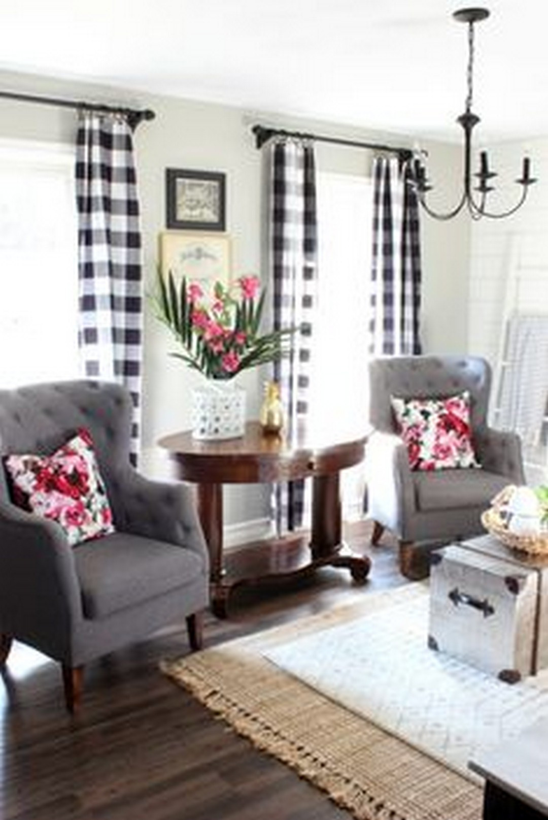 Farmhouse Curtains For Living Room
 Inspiring Farmhouse Living Room Decorations to Beautify
