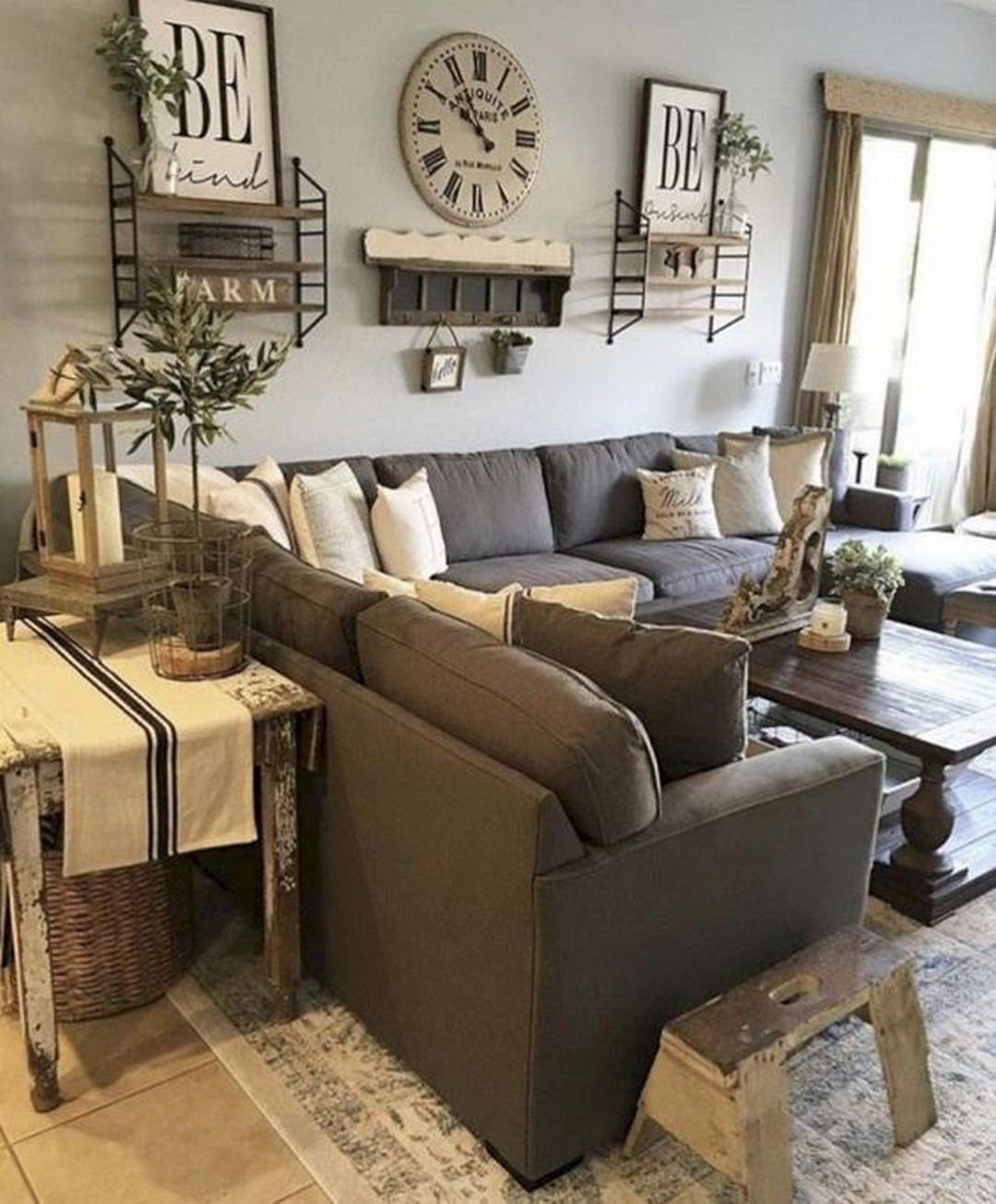 Farmhouse Living Room
 Get Inspired to These Country Farmhouse Living Room to