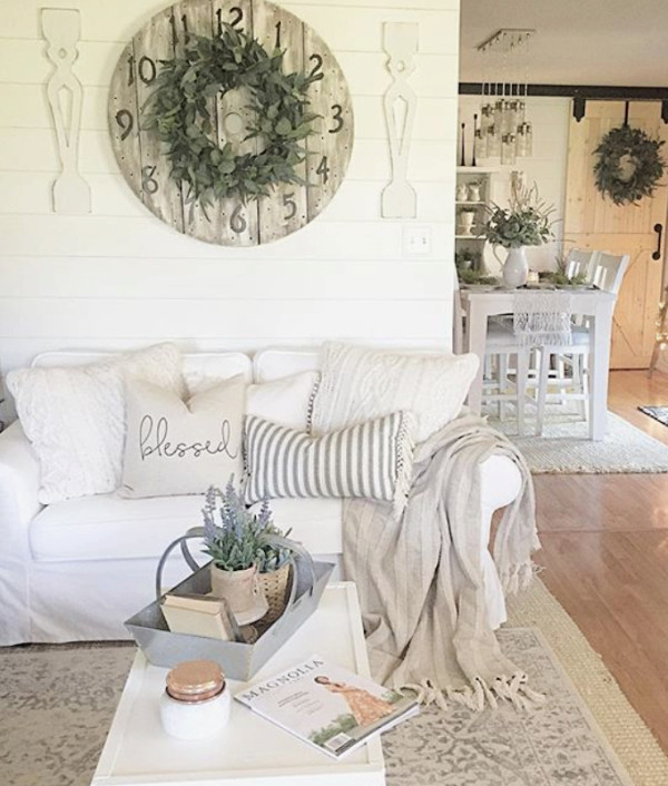 Farmhouse Living Room Rug
 13 Farmhouse Rugs You Can Actually Afford Lolly Jane