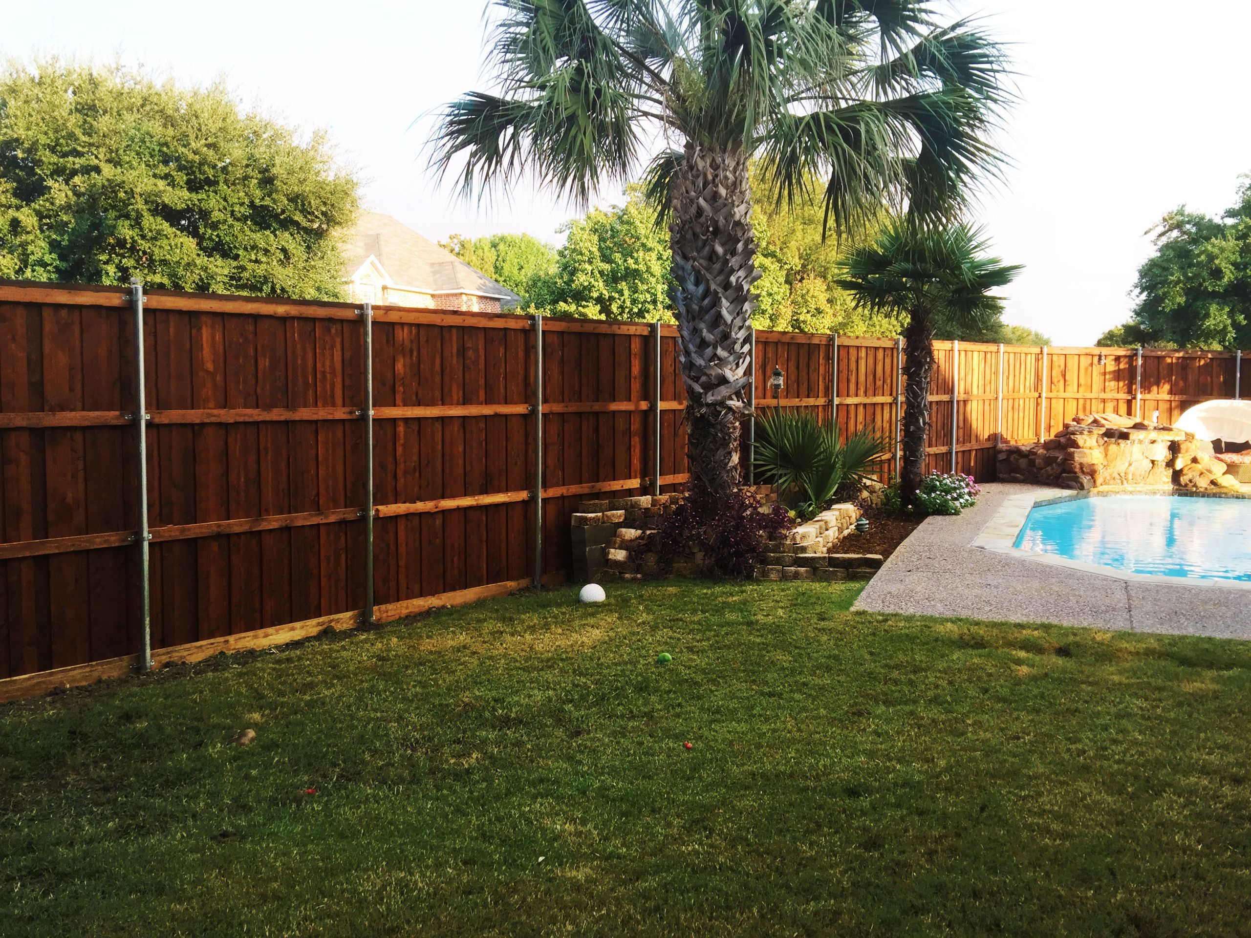 Fences For Backyard
 Innovative ideas for your backyard fence – CareHomeDecor
