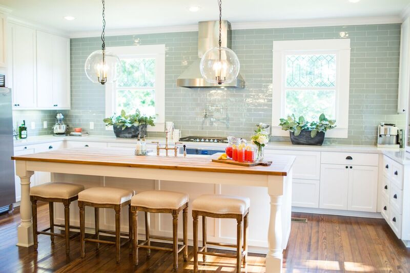 Fixer Upper Kitchen Backsplash
 How to Add "Fixer Upper" Style to Your Home Kitchens