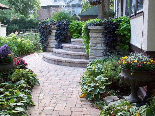 Front Entryway Landscape Ideas
 Front Entry Traditional Landscape chicago by