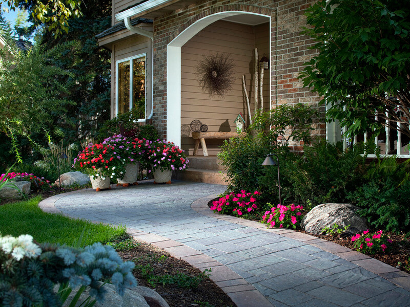 Front Entryway Landscape Ideas
 31 Amazing Front Yard Landscaping Designs and Ideas