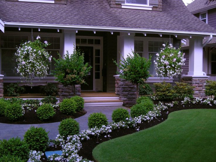 Front Entryway Landscape Ideas
 The 25 best Front entry landscaping ideas on Pinterest